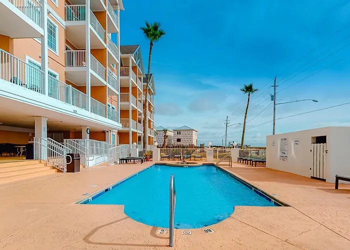Grand 209 Apartment *